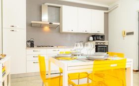 Bergamo Holidays Apartment