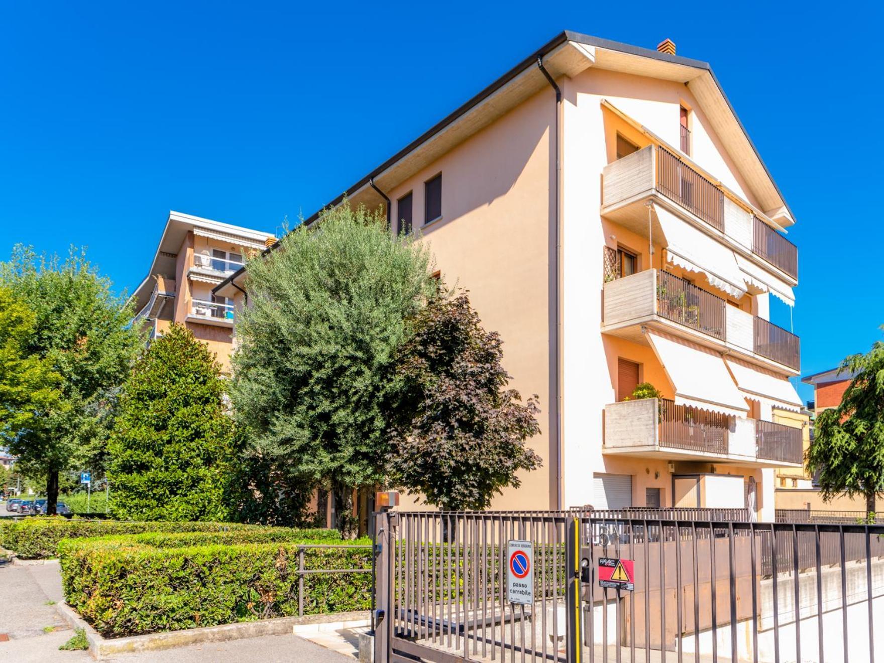 Bergamo Holidays Apartment Zewnętrze zdjęcie
